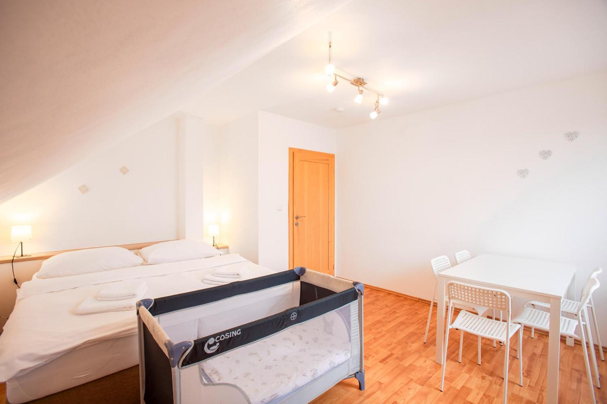 Amenity Apartmany بيرناي المظهر الخارجي الصورة